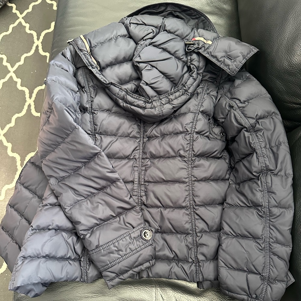 Burberry jacket with detachable hoodies